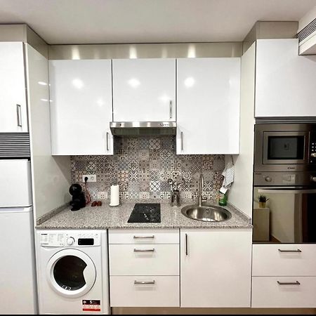 Maximilian Dreams Apartment มาดริด ภายนอก รูปภาพ